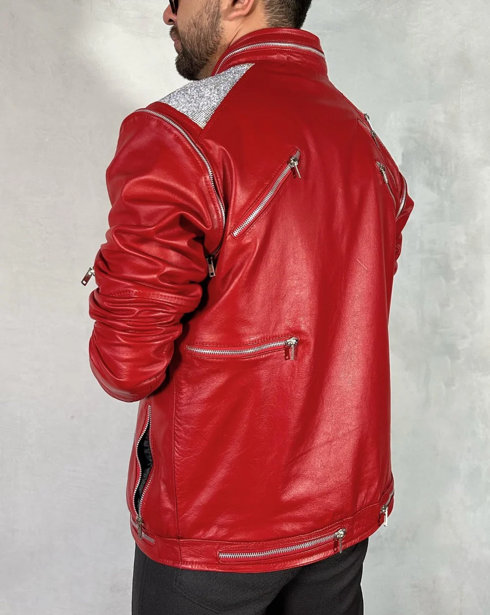 Beat it red - Image 10