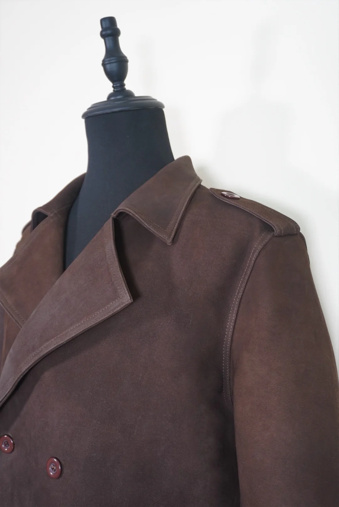 Berlin nubuck chocolate - Image 5