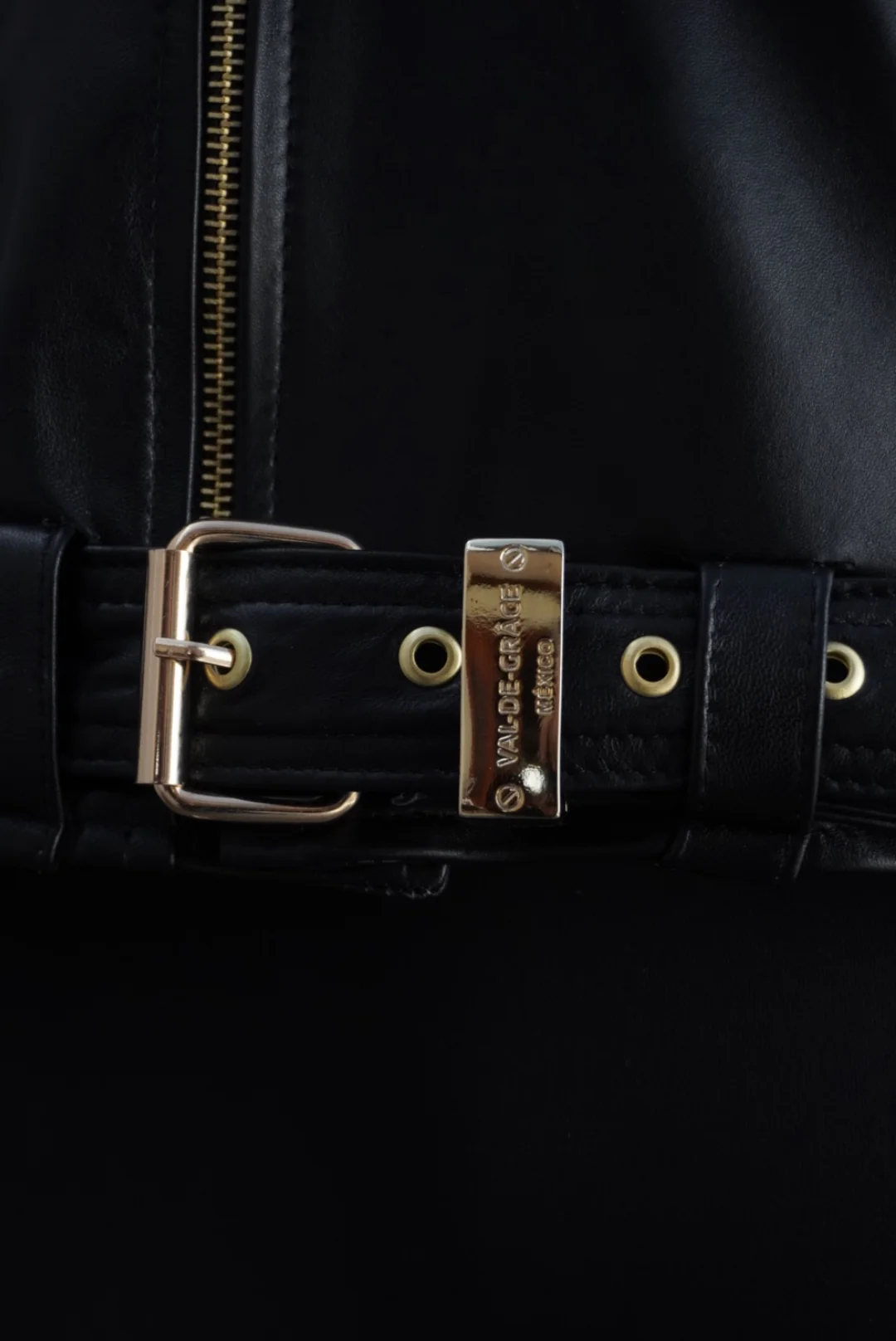 Biker no.1 black & gold - Image 4
