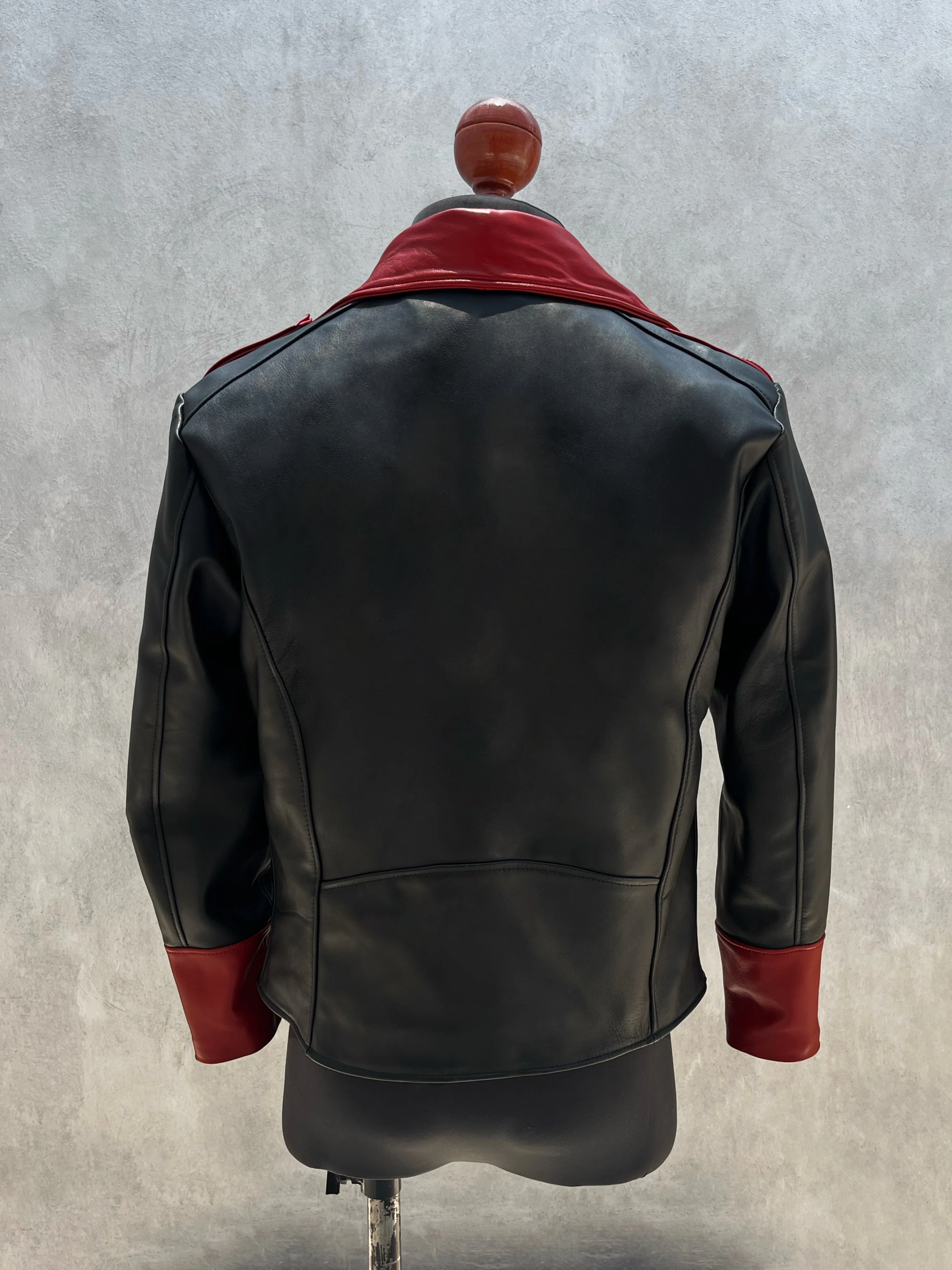 Biker no.1 black & Red - Image 3