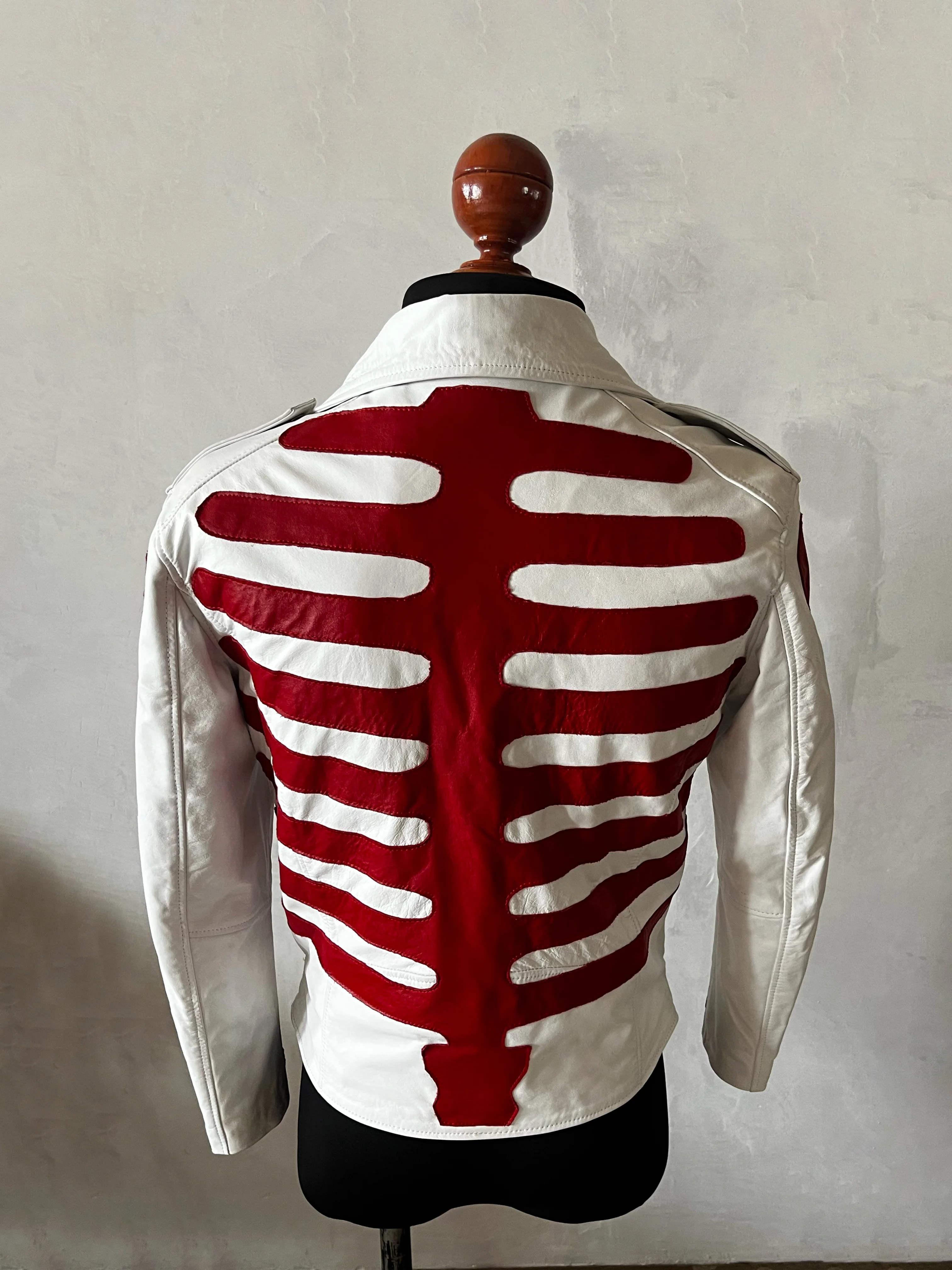 Biker no.1 Axl bones white & red - Image 3