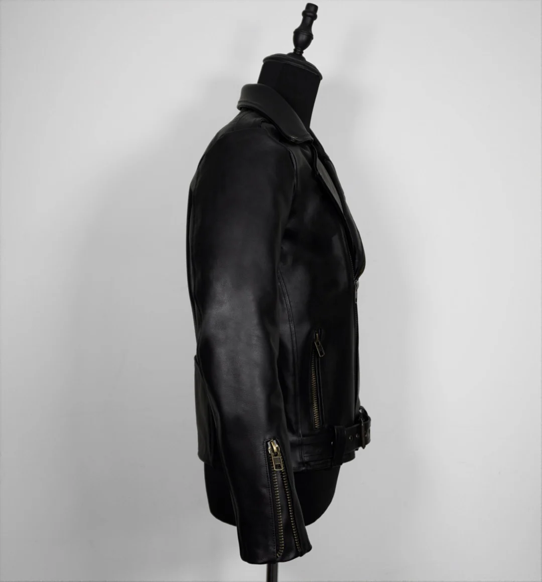 Biker no.1 cuero negro y bronce - Image 3