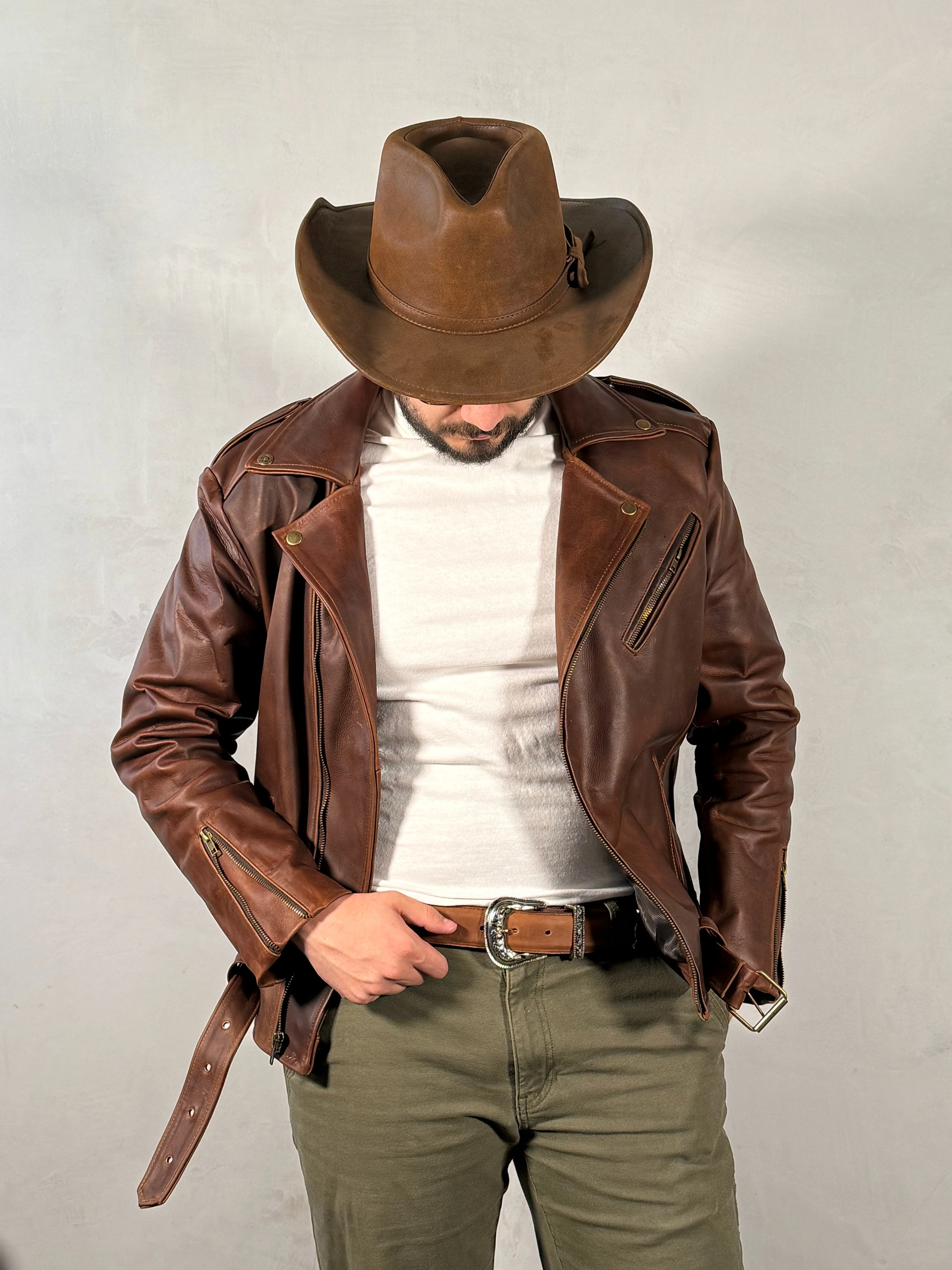 Biker no.1 cuero tabaco - Image 9