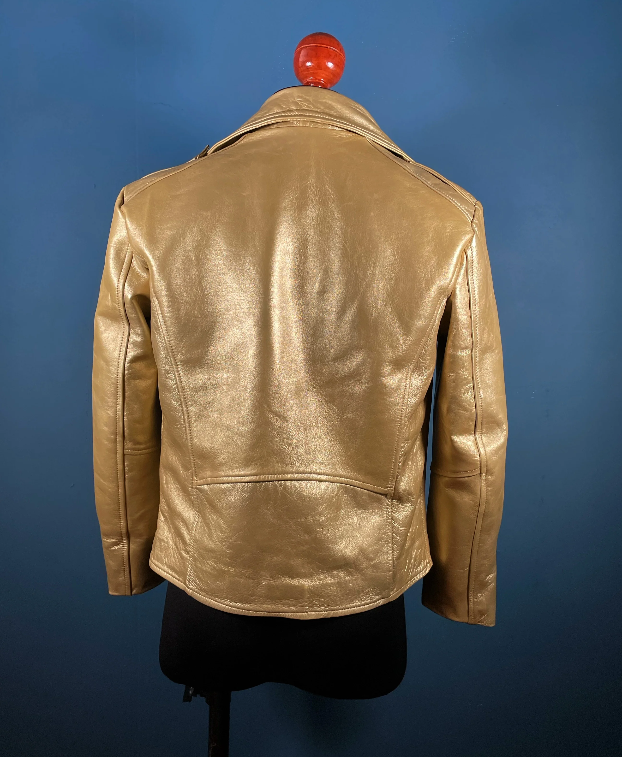 Biker no.1 golden - Image 2