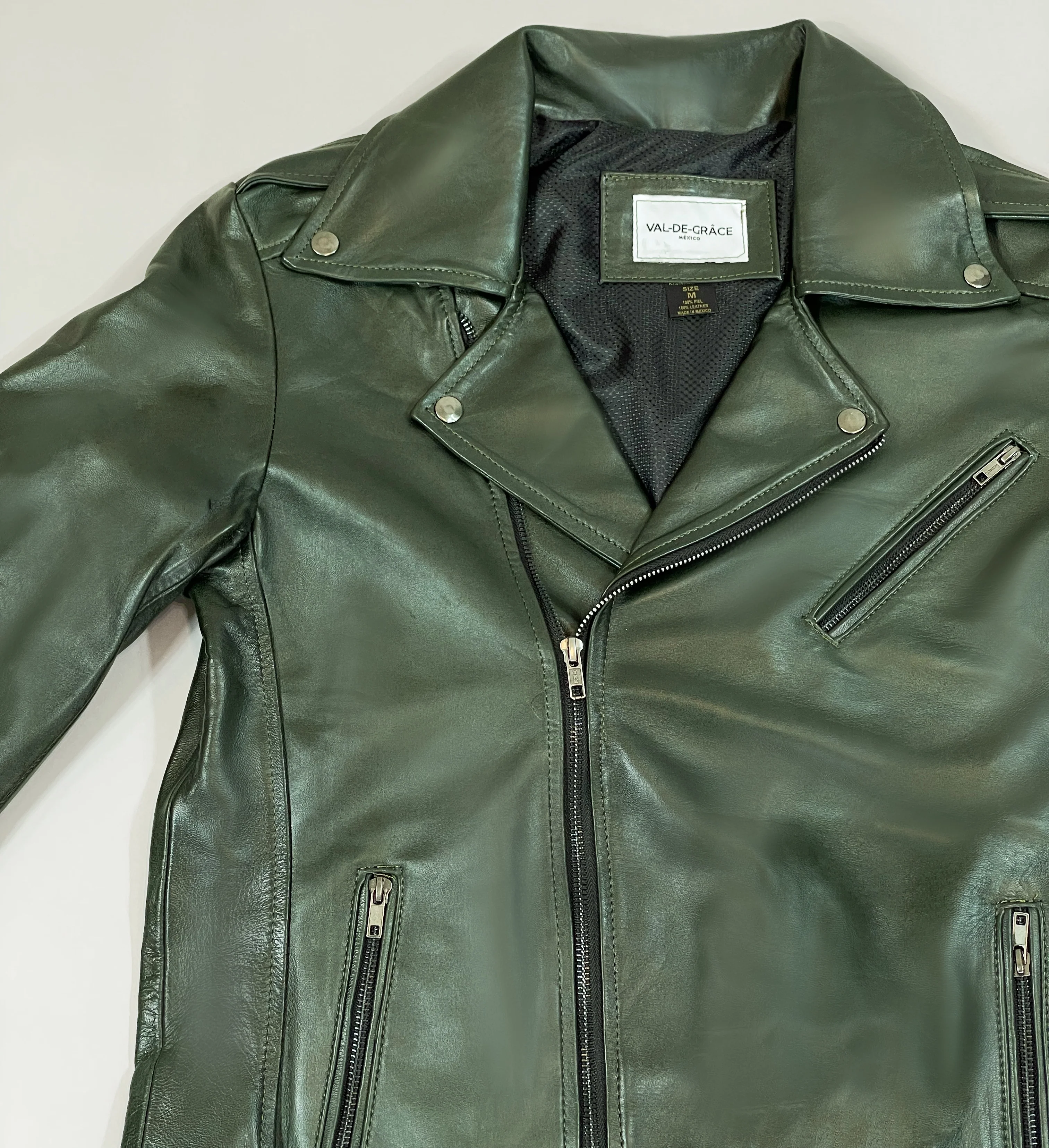 Biker no.1 green hunter - Image 2