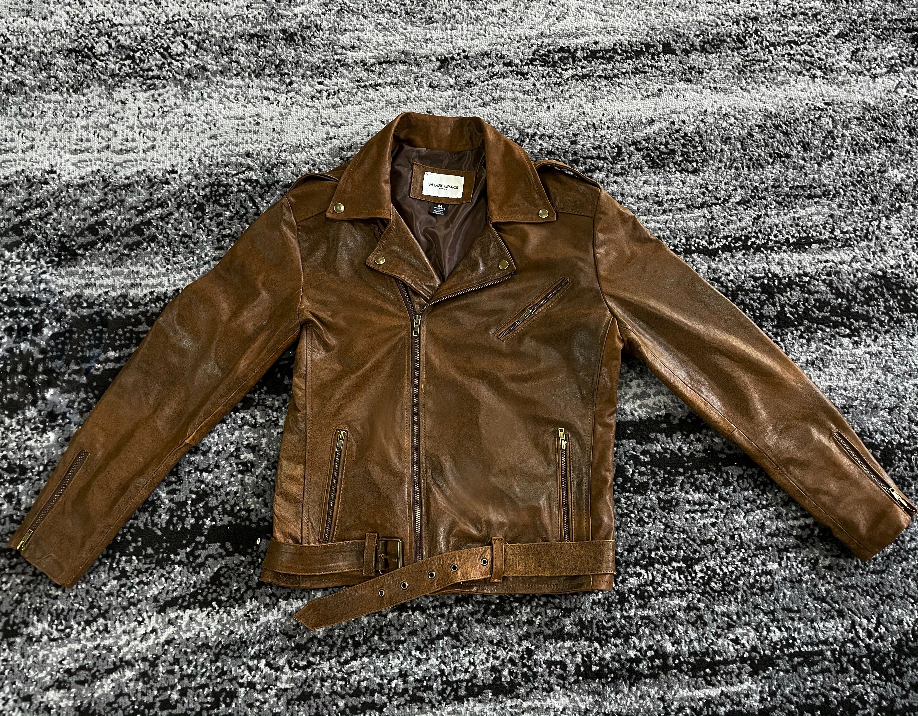 Biker no.1 oro viejo - Image 2