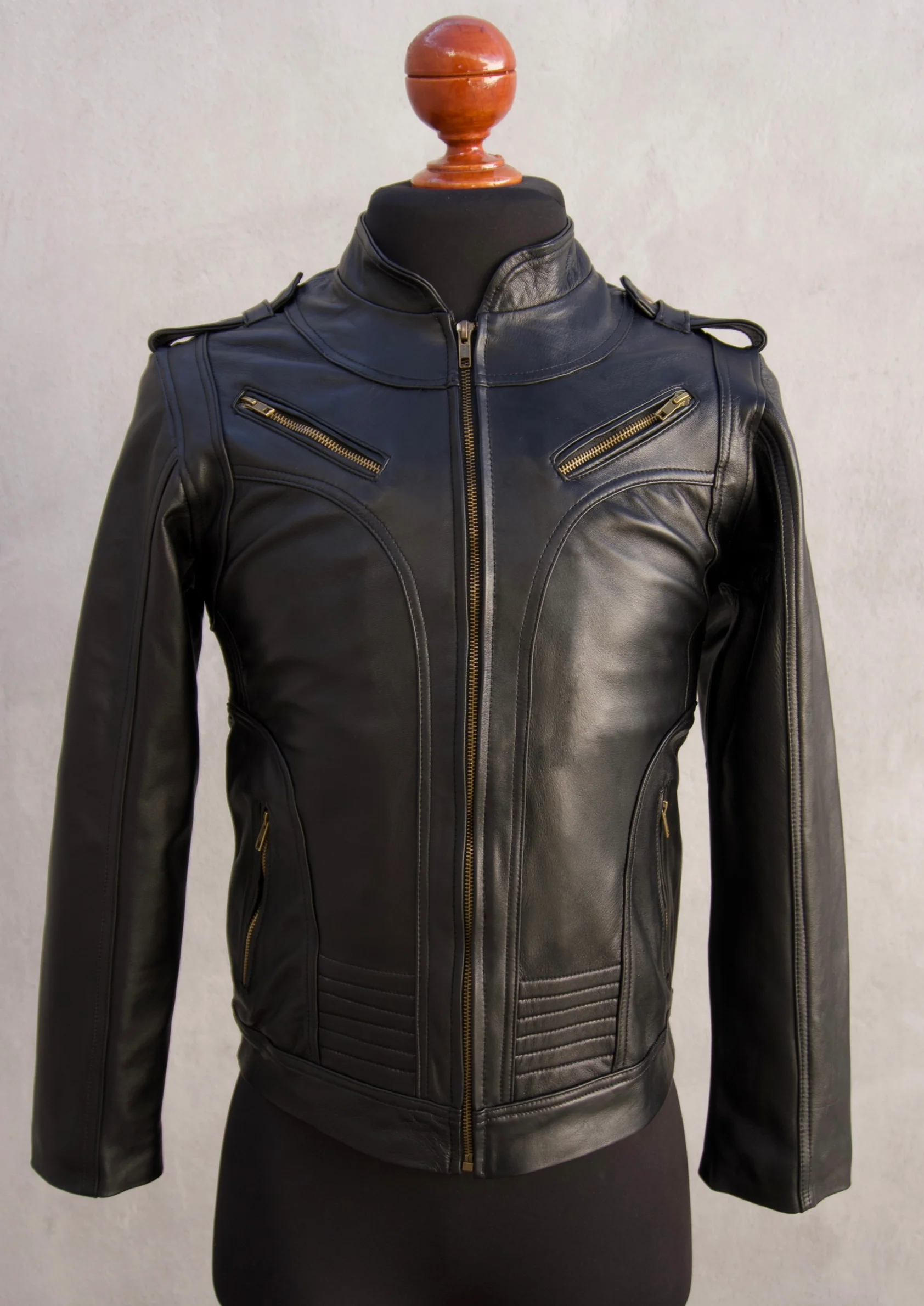 Bill darkest black