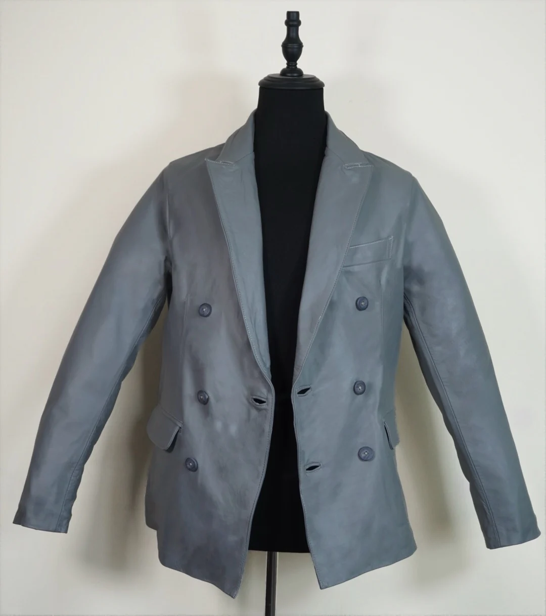 Blazer cruzado gris - Image 2