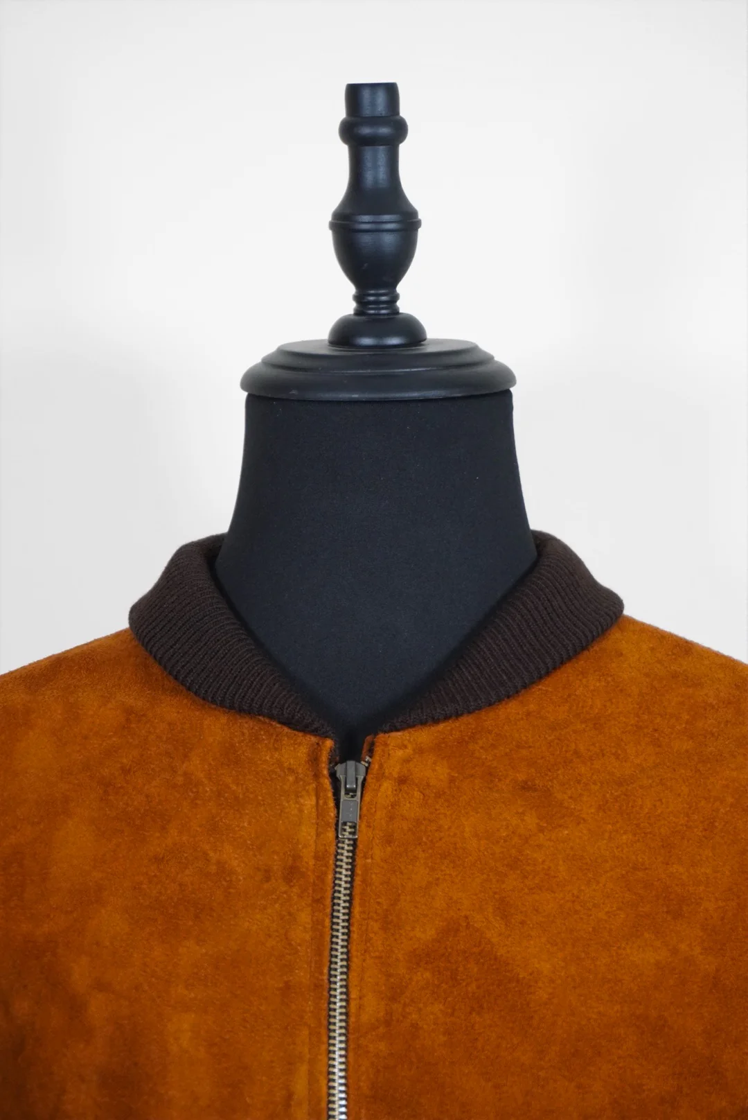 Bomber gamuza camel - Image 4