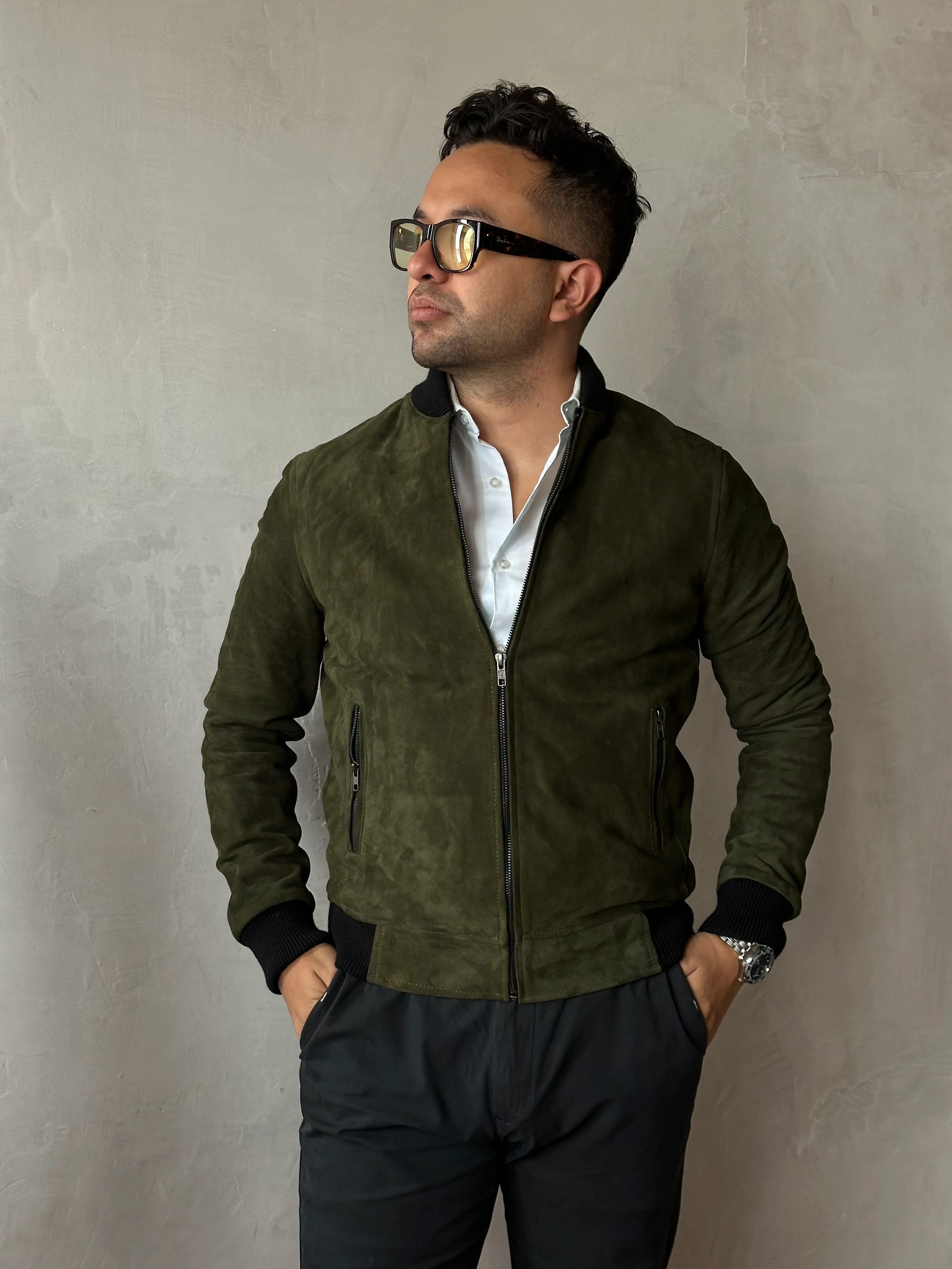 Bomber verde militar gamuza - Image 7