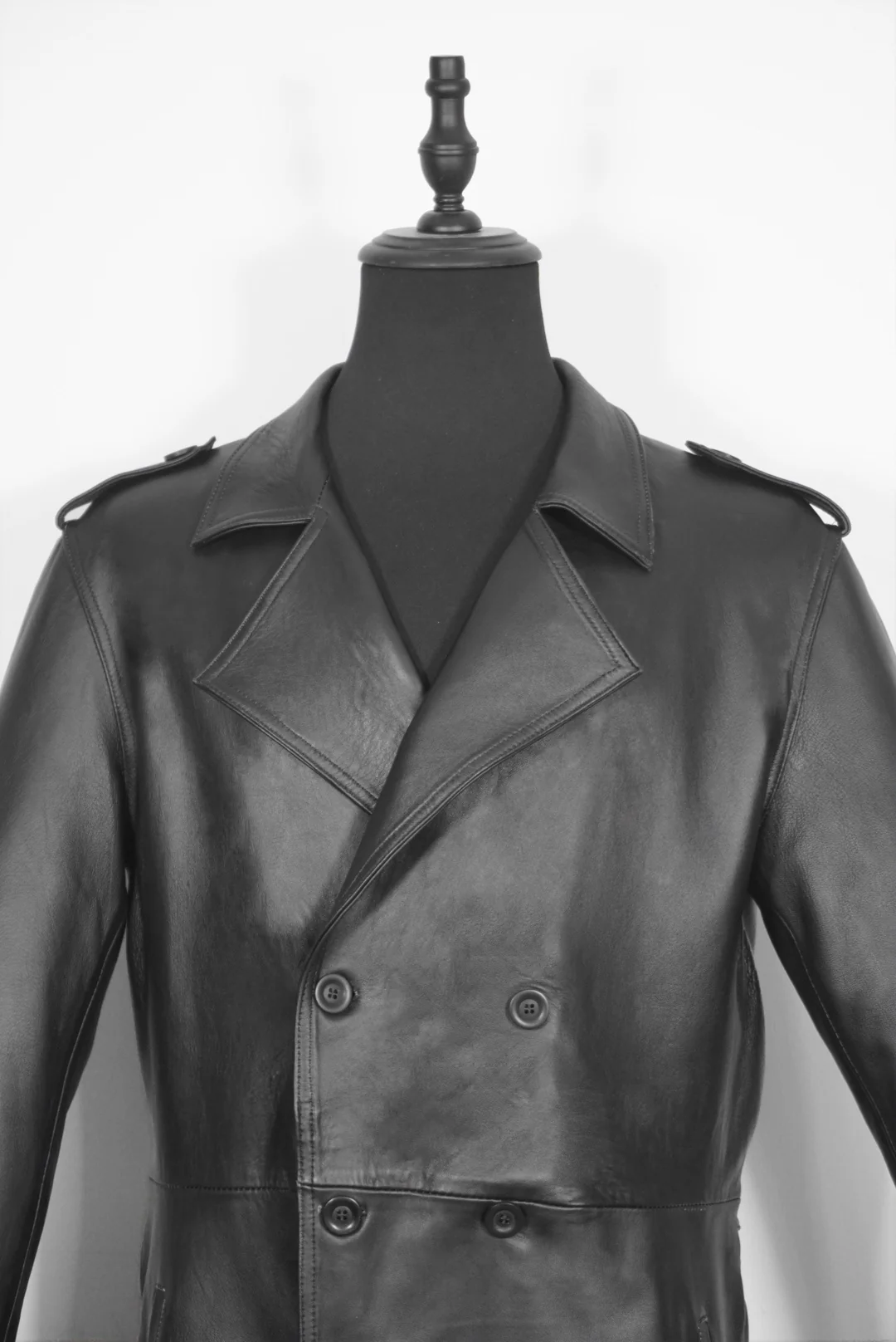 Cazadora Berlin  negro - Image 4