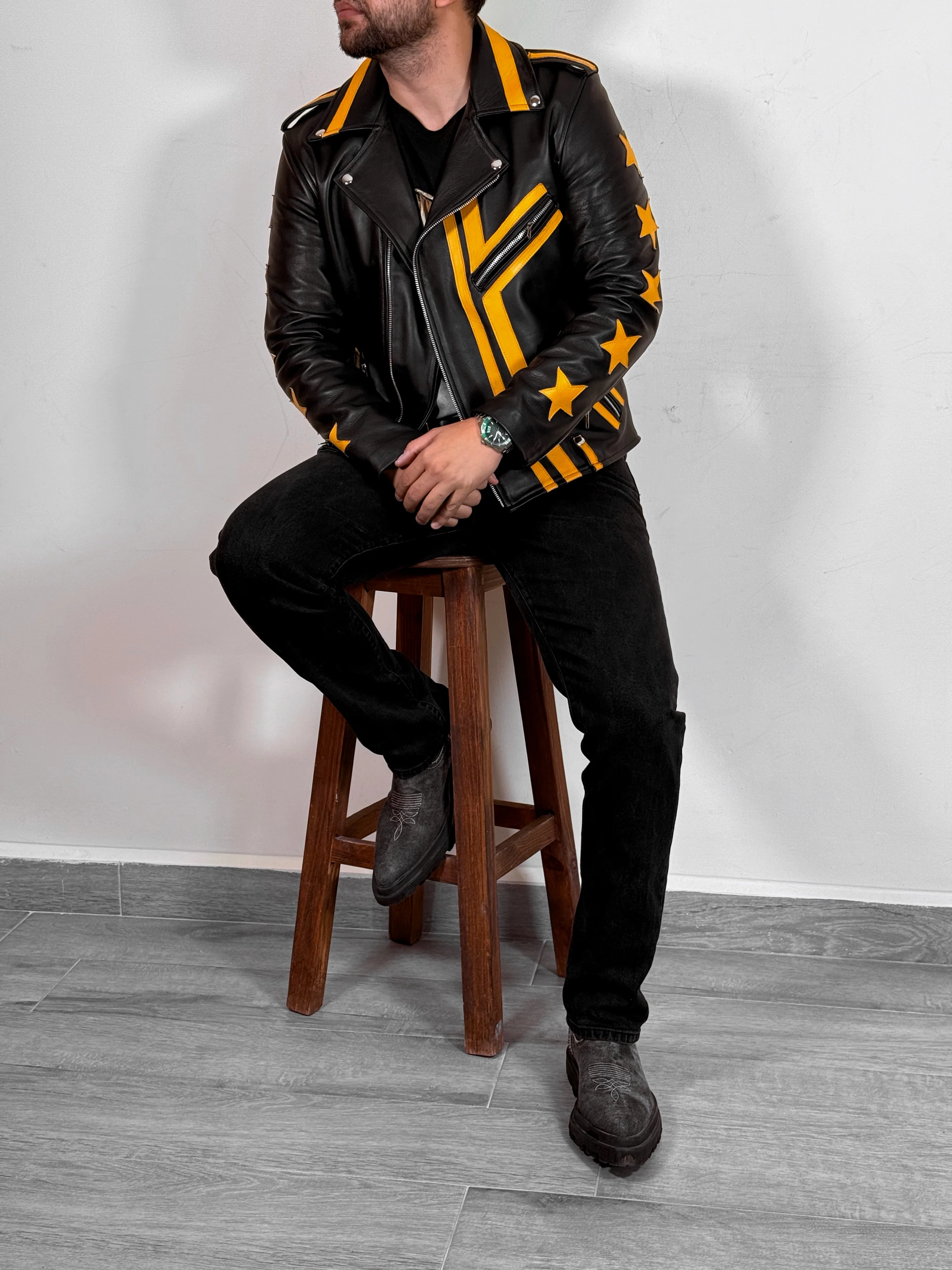 Conan gray black & yellow - Image 11