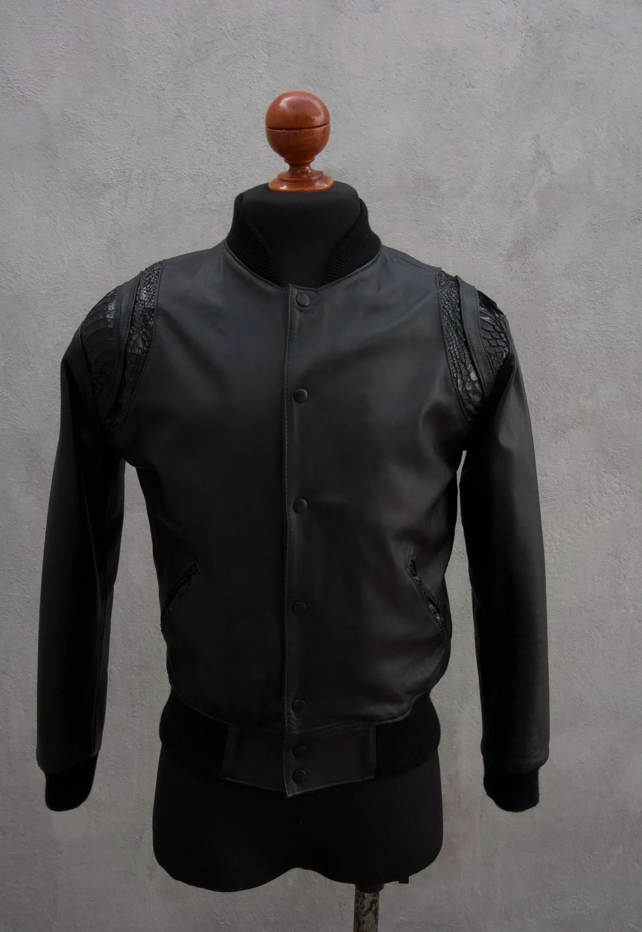 Donat snake black - Image 6