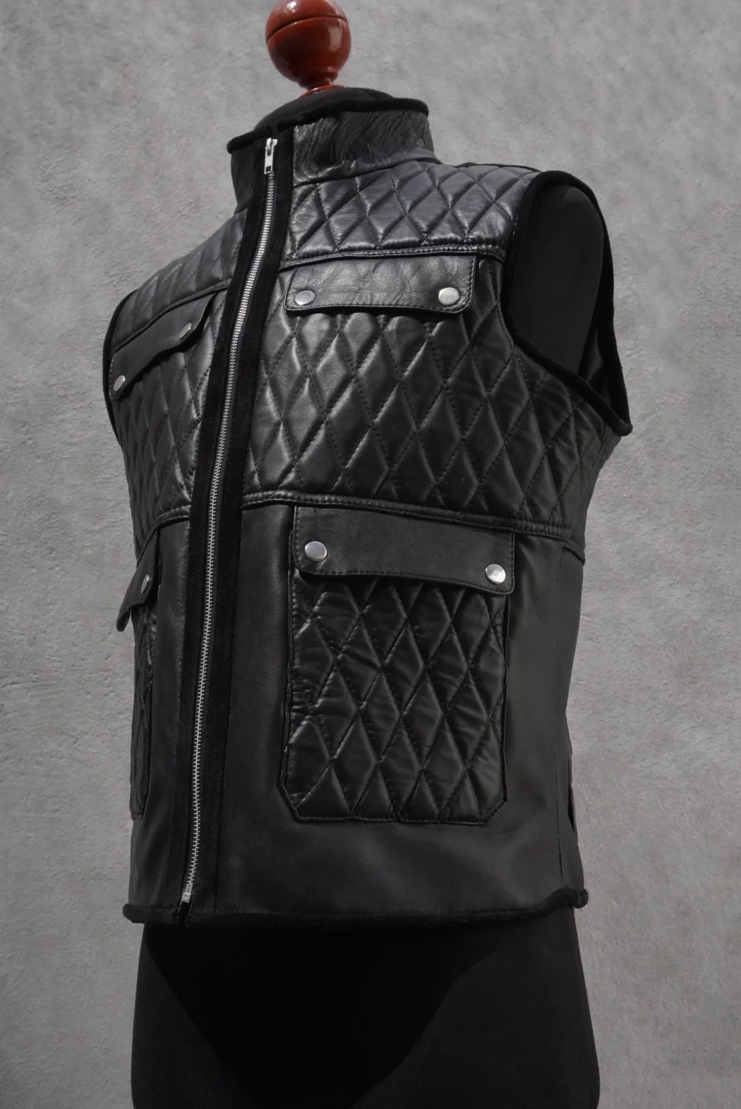 Franco chaleco darkest black - Image 5