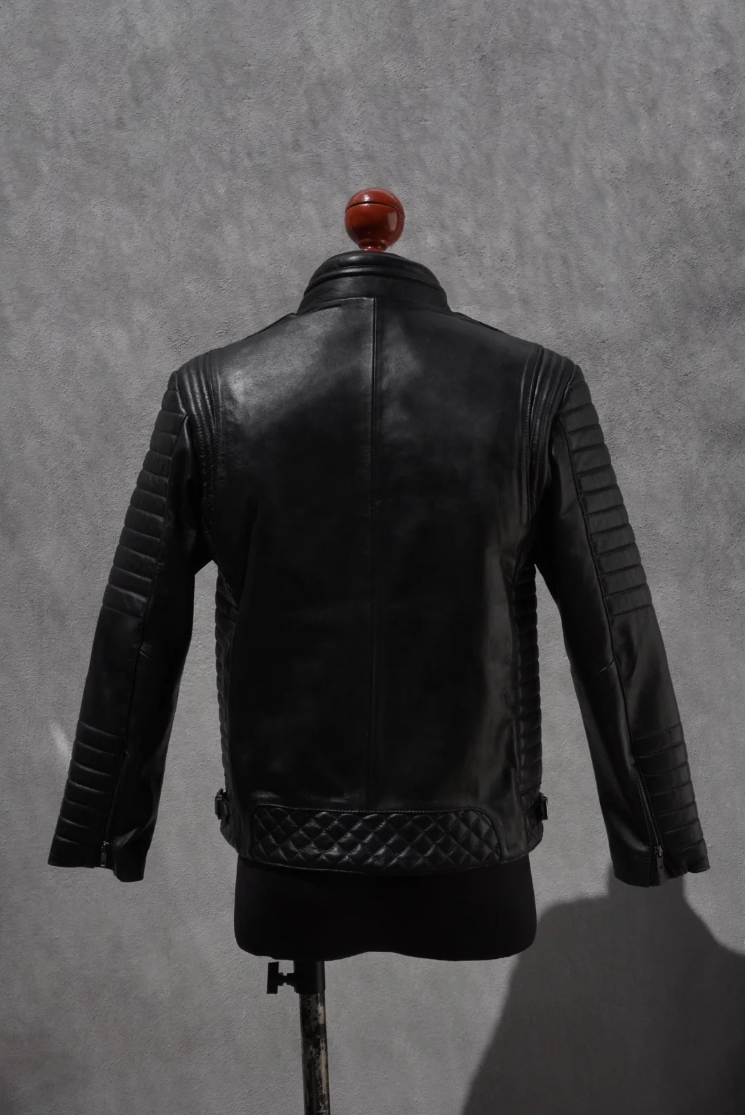 Hugo darkest black - Image 3