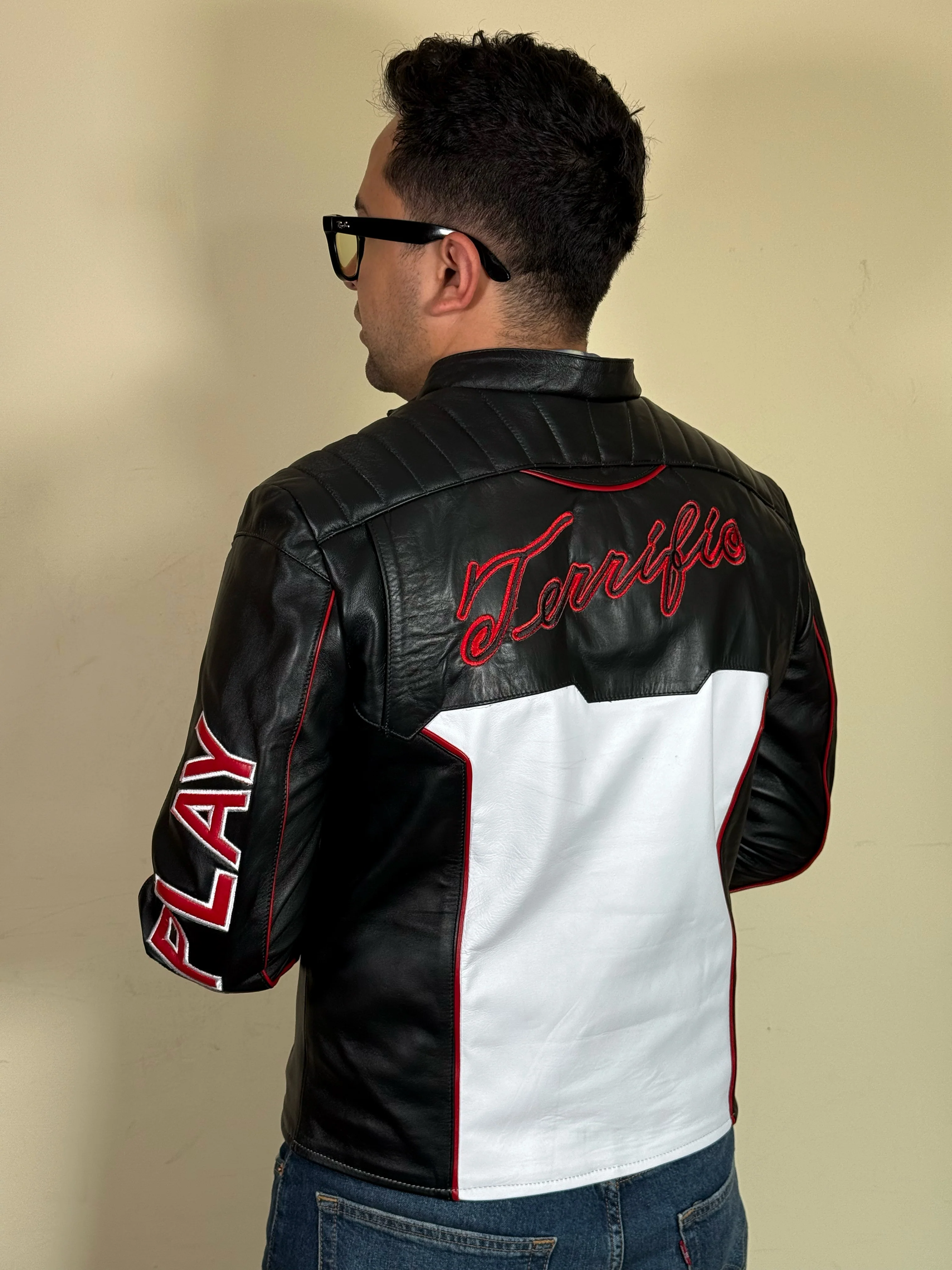 Terrific black - Image 13