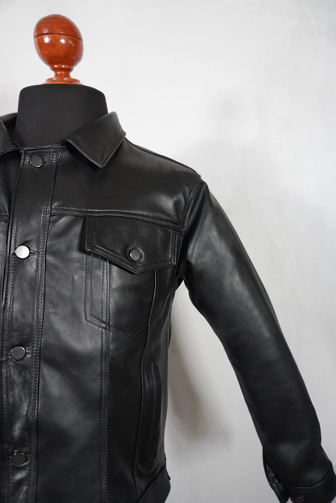 TRUKER DARKEST BLACK - Image 13