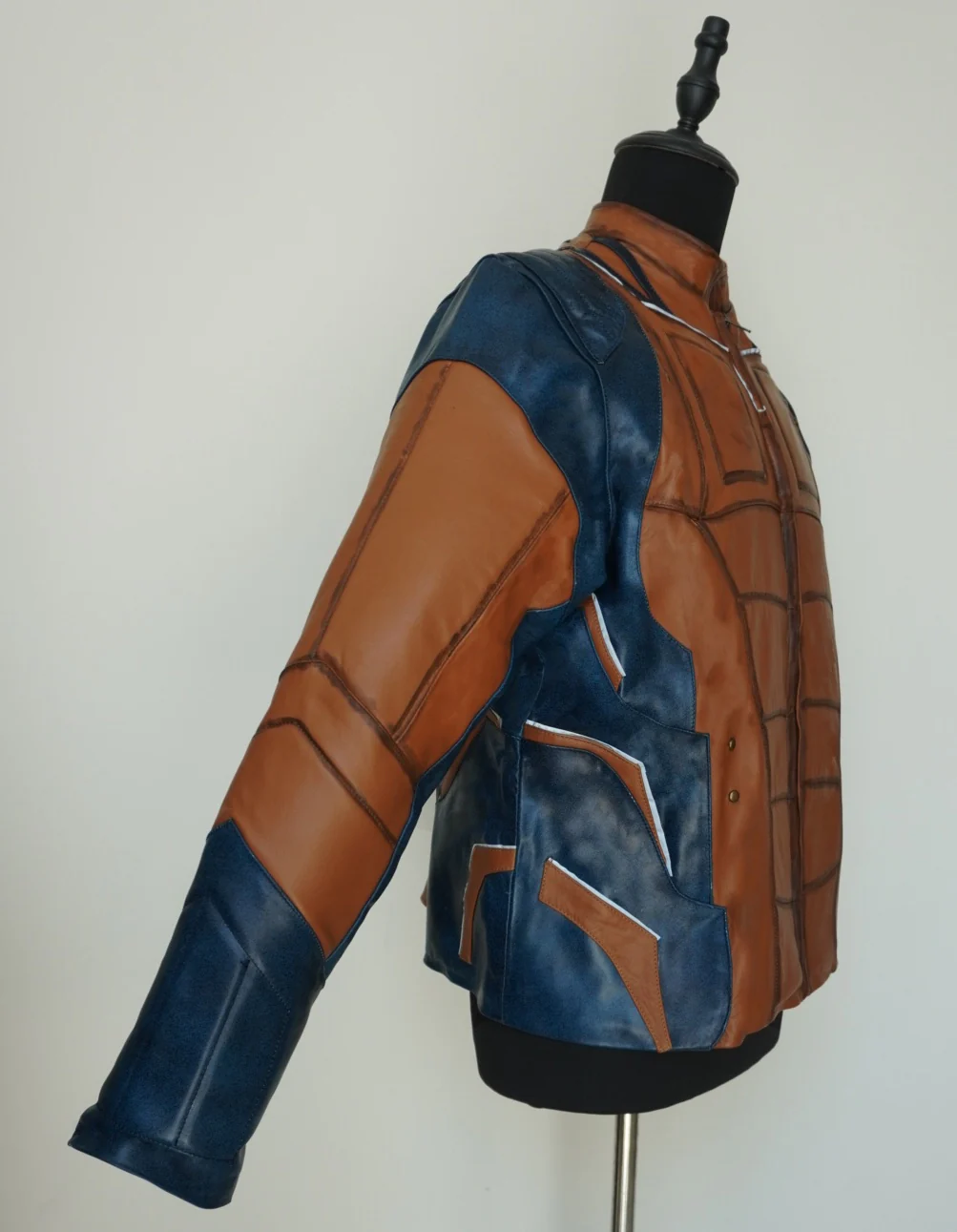 Wolverine yellow - Image 3